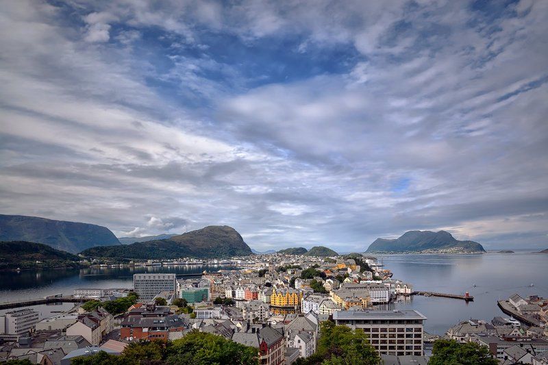 норвегия, олесунн Феникс в стиле модернphoto preview