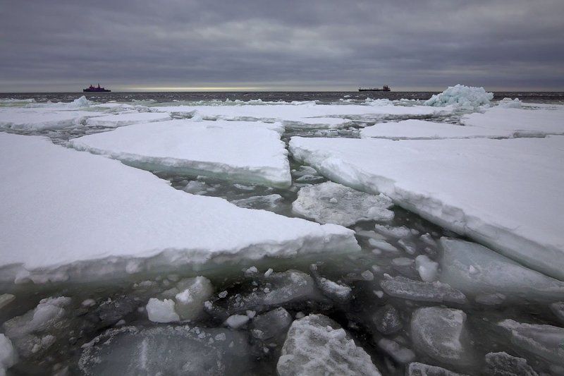 Ледовая проводкаphoto preview