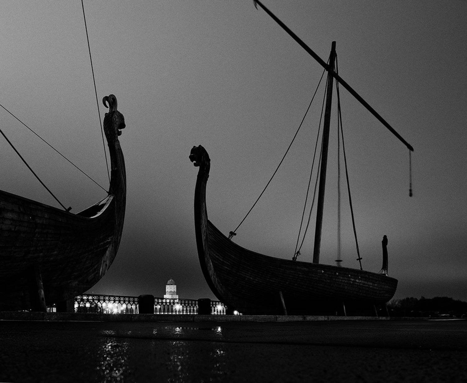 Выборг.. Автор: Павел Жданов Вечер, Выборг, Набережная, Ноябрь, Россия_лен.область.выборгский ра, Павел Жданов