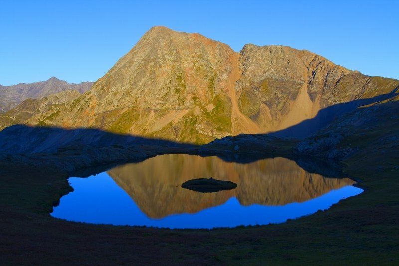 Аишхо, Кавказ, Кавказский заповедник, Клумбочка, Озеро, Осень Озеро Клумбочкаphoto preview