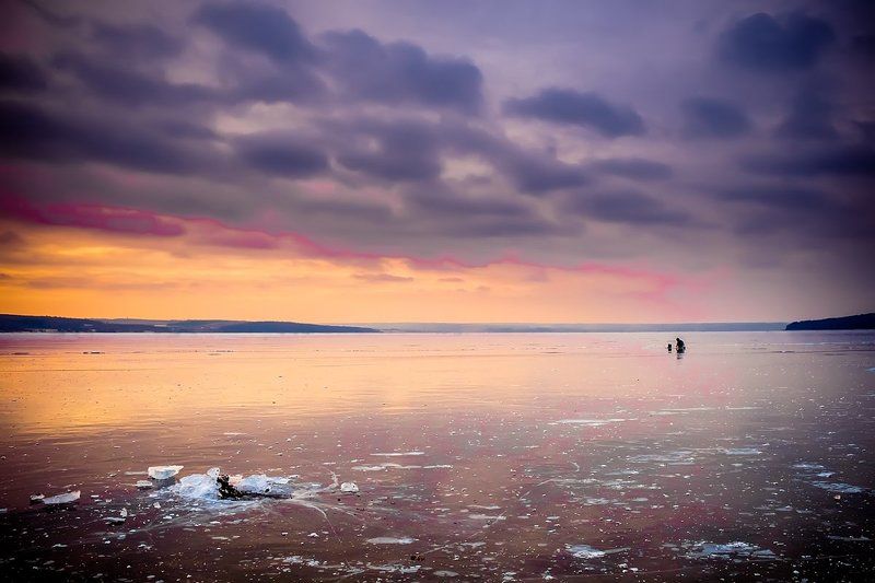 по первому льду...photo preview