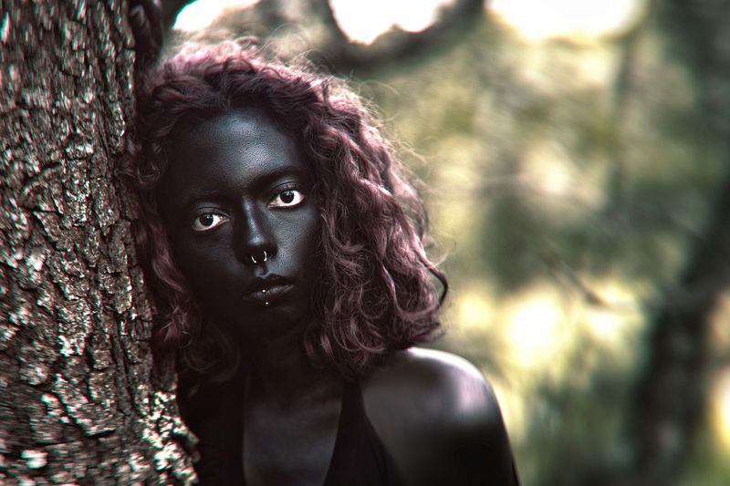 retrato Hija de arbolesphoto preview