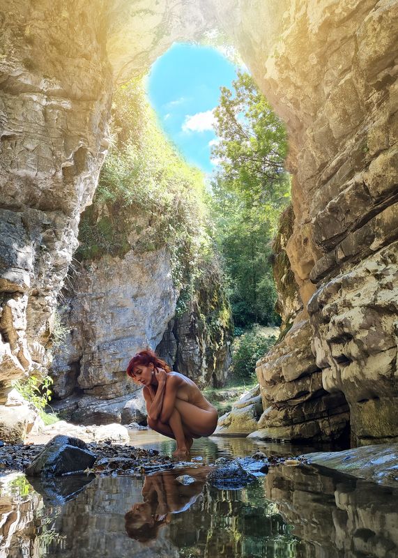 nature, nudeart, finenude,portrait riflessophoto preview