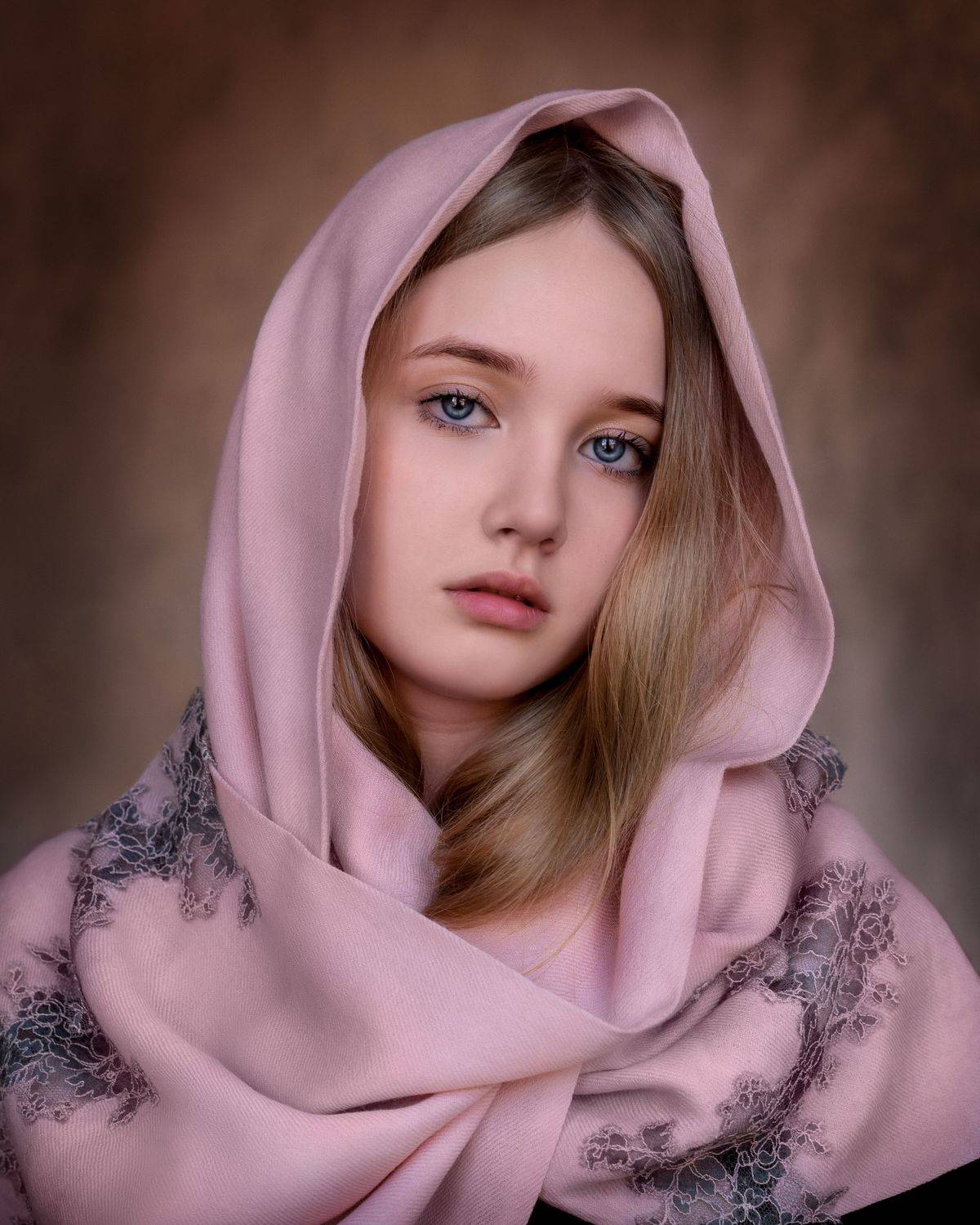 Арина. Автор: Бабаев Зураб студийный портрет, красивая девушка, женский портрет, концептуальное, Бабаев Зураб