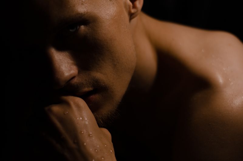 artisticnude artnude eroticphoto eroticphotography manportrait nudemale nudeman nudephotography eroticportrait Do you love fire? фото превью