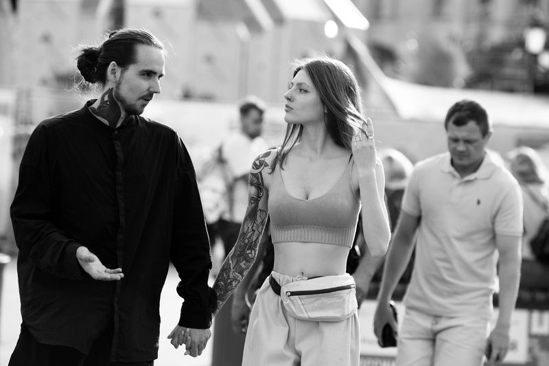 tatu, moments, mood, msk, moscow, monochrome, moscowblackandwhite, life, human, female, woman, bw, blackwhite, black and white, blackandwhitephoto, bnw, documentary, russia, reportage, human, street, StreetPhotography, streetphoto, street life, street mos Moscow | afterphoto preview