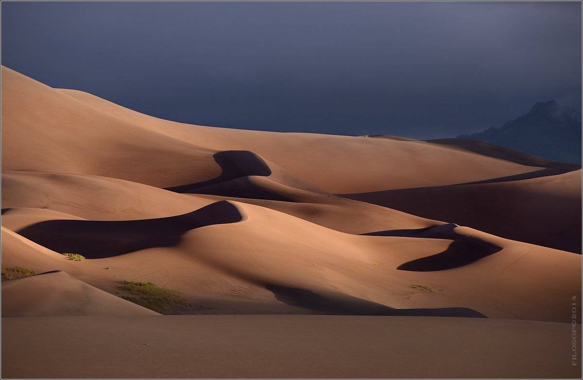 Время волнами скользит по вечности…. Автор: Геннадий , Геннадий