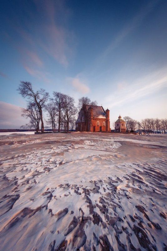 2013, Беларусь, Весна, Деревня, Деревья, Крепость, Март, Намёты, Поле, Снег, Сугробы, Сынковичи, Храм, Церковь храм-крепостьphoto preview