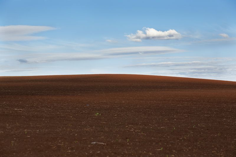 Встреча двух мировphoto preview