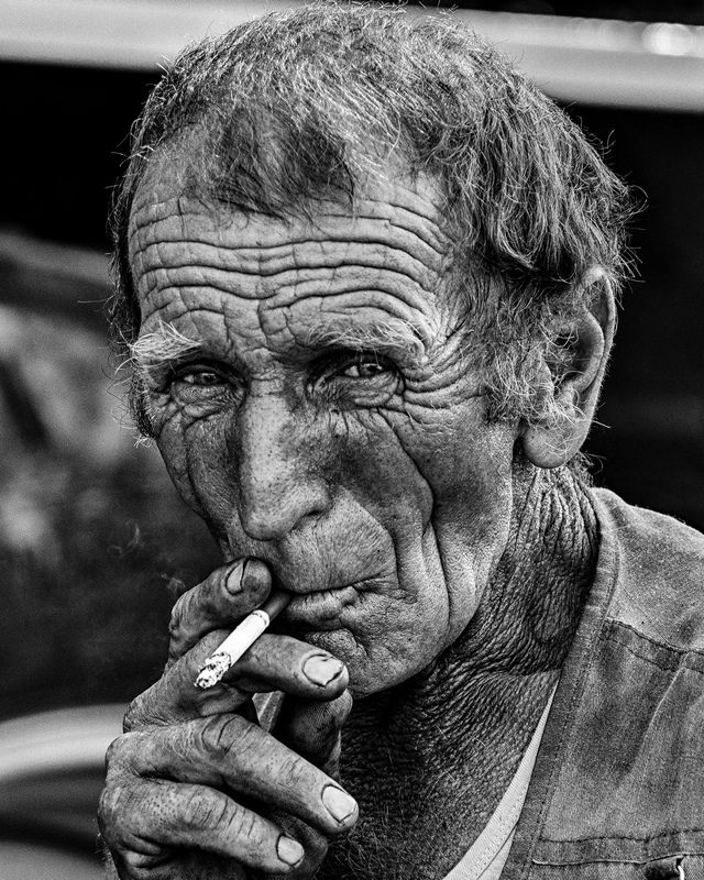 мужской, портрет Трудягаphoto preview