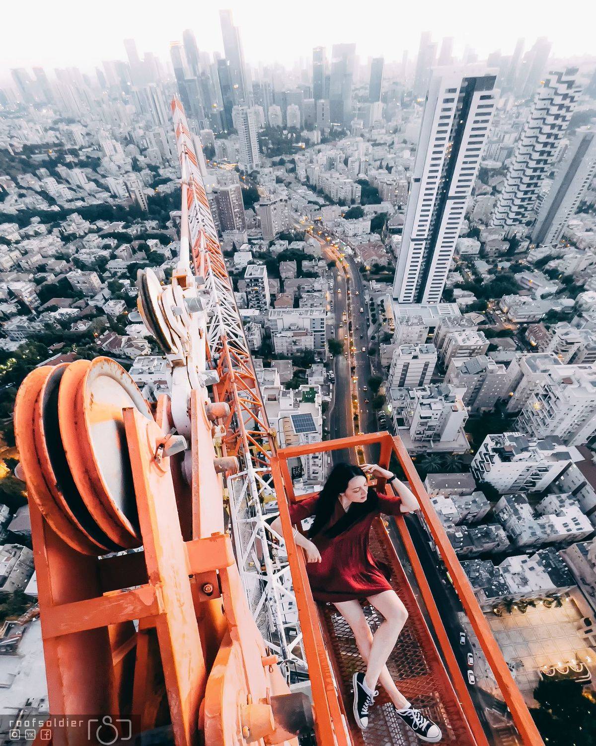 Tel aviv, Israel, city, urban, architecture, cityscape, street, above, structure, girl, portrait, extreme, iphone, mobile, roof, портрет, Голубев Алексей