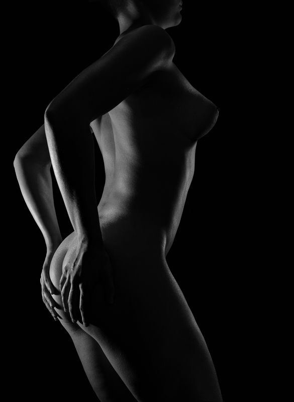 девушка., красота., тень., спина., ночь. Ночное хвастовство.photo preview