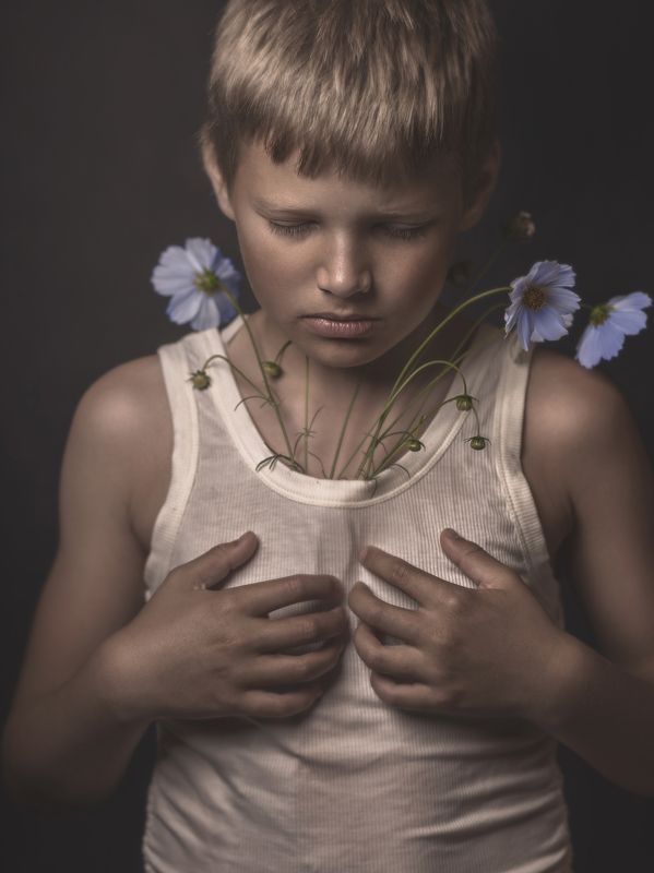 портрет, ребёнок, эмоции, цветы, child, portrait, emotions, flowers  фото превью