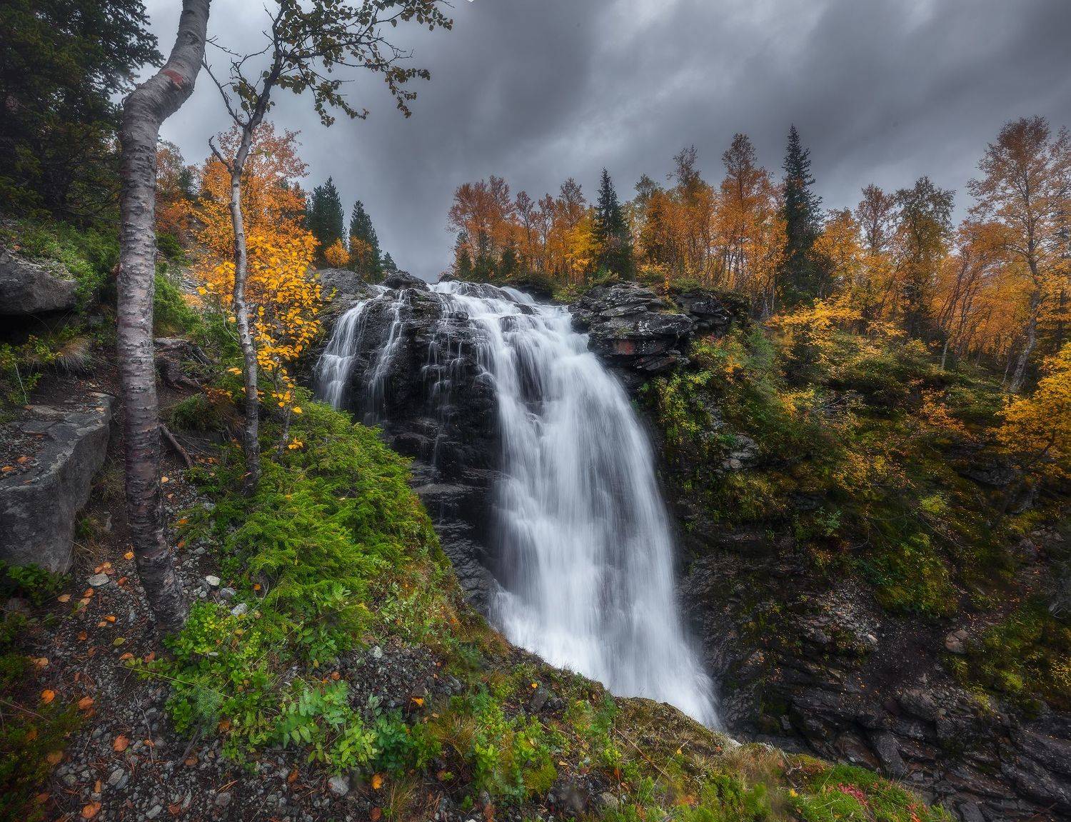Водопад Красивый. Автор: Марголин Алексей водопад, хибины, красивый, рисйоки, осень, Марголин Алексей