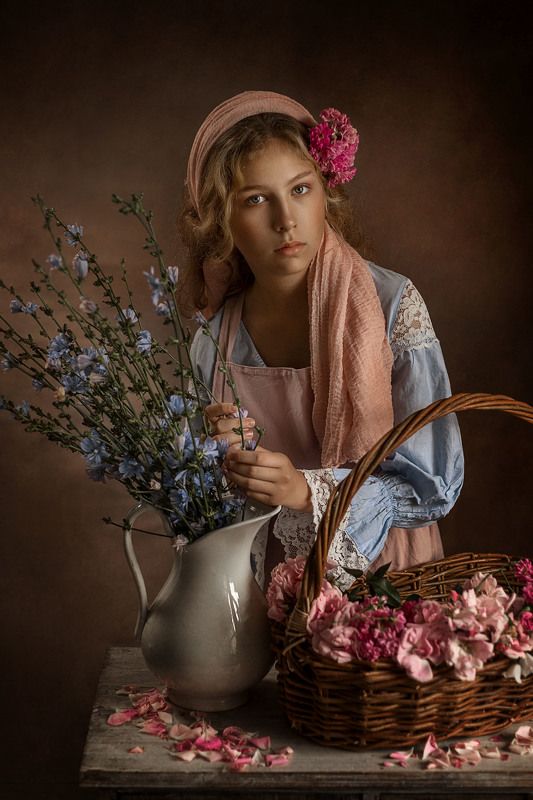 портрет, детский портрет, девушка, женский портрет, детский портрет, девушка с цветами Девушка с цветами 2 фото превью