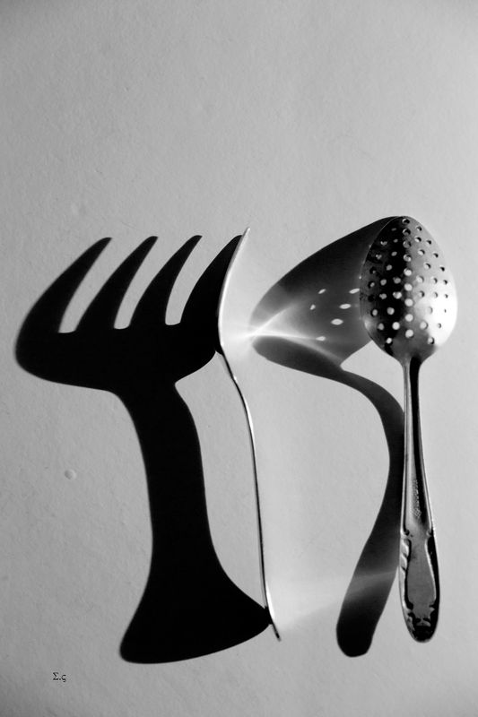 ВИЛКИ ВИЛКА ТЕНИ ТЕНЬ  FORK МЕТАФОРАphoto preview