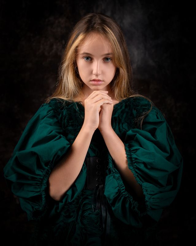 студийный портрет, детский портрет, семейный, концептуальное Алексаphoto preview