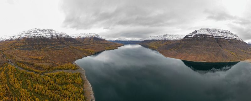 плато путорана, горы, озеро, река, снег, вершины, лиственница, осень, отражение Плато Путоранаphoto preview