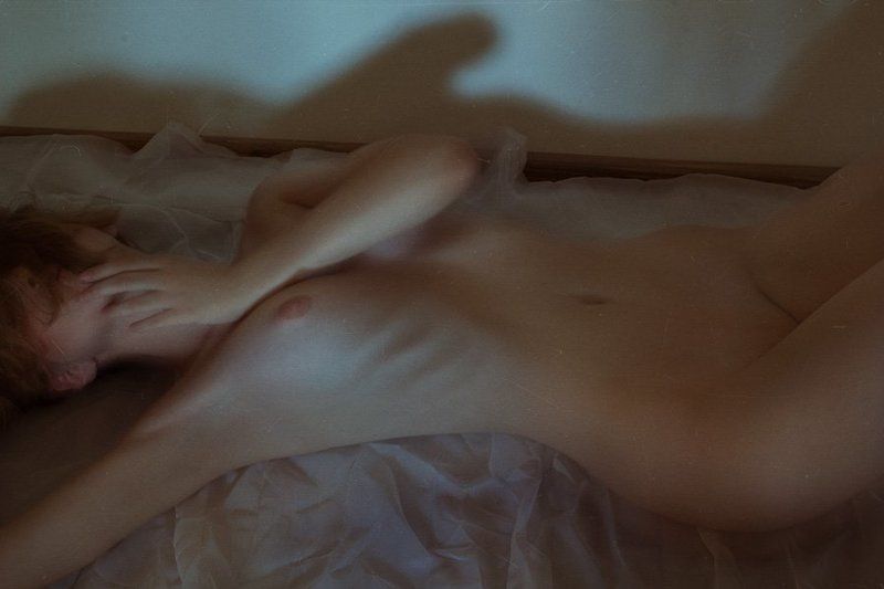 35 мм, 35mm, Art, Art nu, Art photo, Art-nude, Dark, Emotion, Exposure, Film, Girl, Kodak, Long exposur, Long exposure, Model, Mood, Naked, Natural, Nu, Nude, Portrait, Portret, Арт, Арт-ню, Выдержка, Девушка, Длинная, Длинная выдержка, Модель, Ню, Портре Liliphoto preview