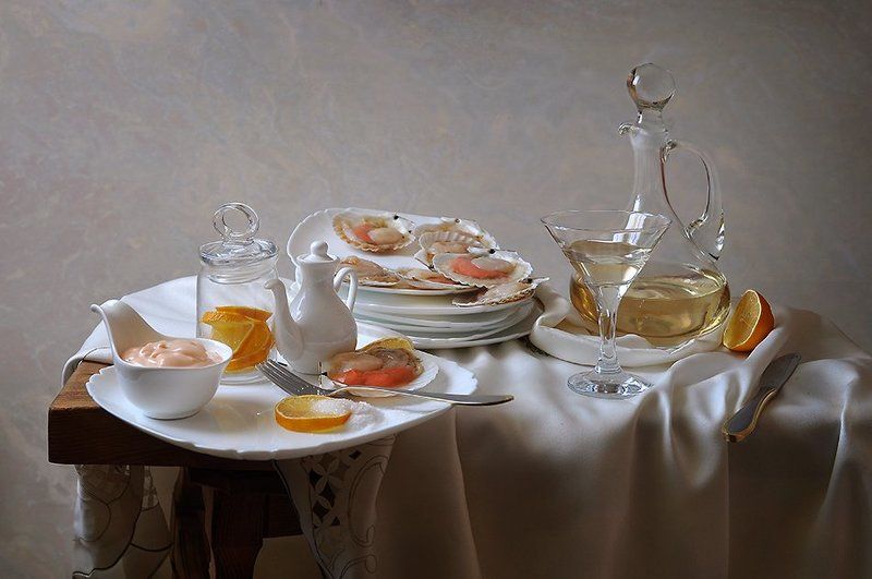 с белым вином и гребешкамиphoto preview