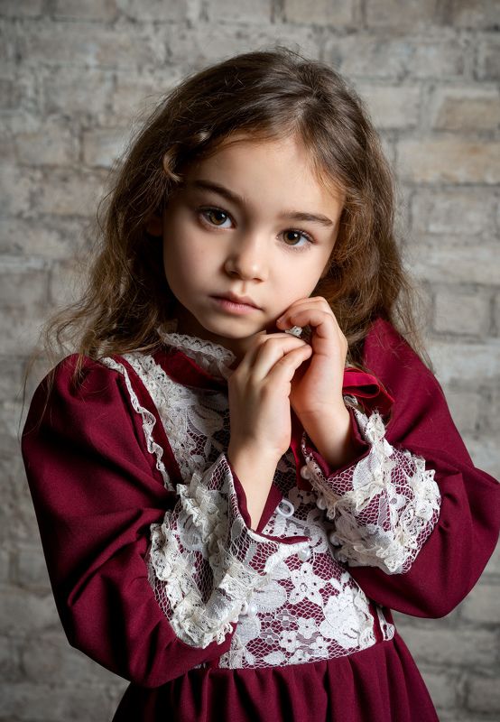 студийный портрет, детский портрет, семейный, концептуальное Аринаphoto preview