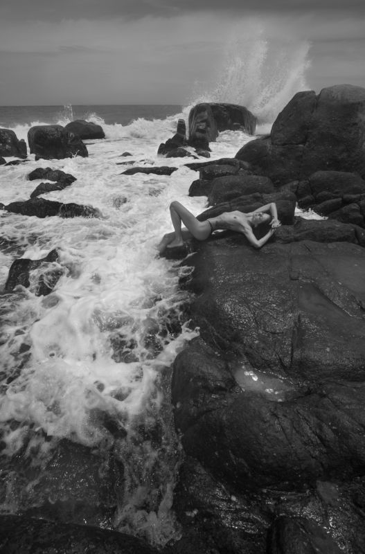 nue Naked Lonelyphoto preview