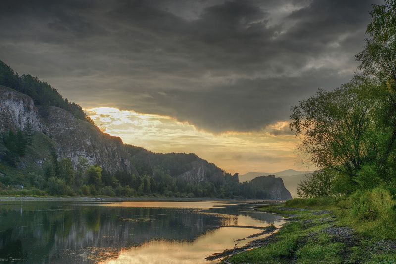 скала, восход, туча, пейзаж, утро, вода ***photo preview