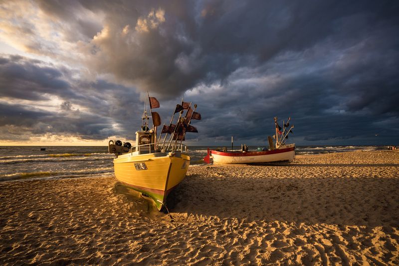 seaside, boats, приморские, лодки, море, sunset, sunlight, beach, sand, poland, лодки, clouds, почмурно, nature, water, sand Seaside boatsphoto preview