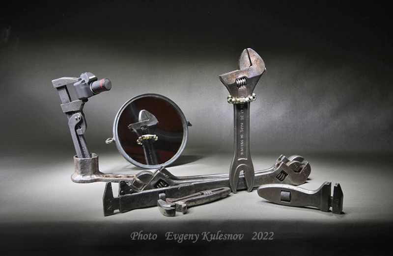 ключ, гаечный ключ, разводной ключ, натюрморт, инструмент слесарный, ключи гаечные Муза и поклонники фото превью