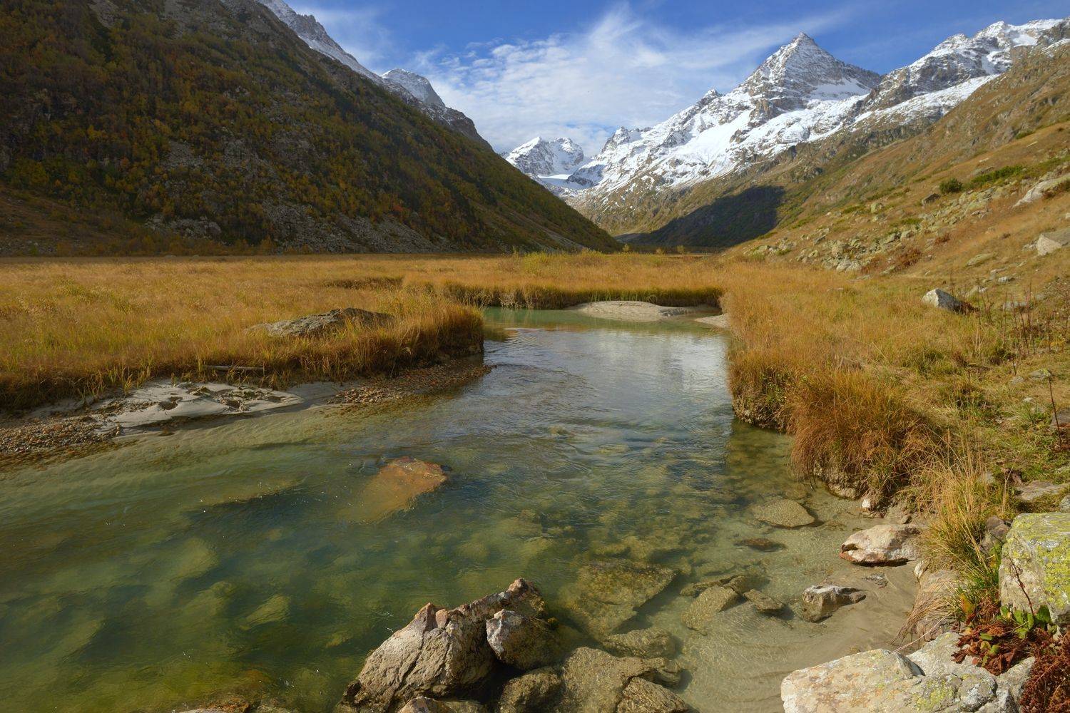 Утро в горах, Узункол. Автор: Александр Жарников горы осень узункол, Александр Жарников