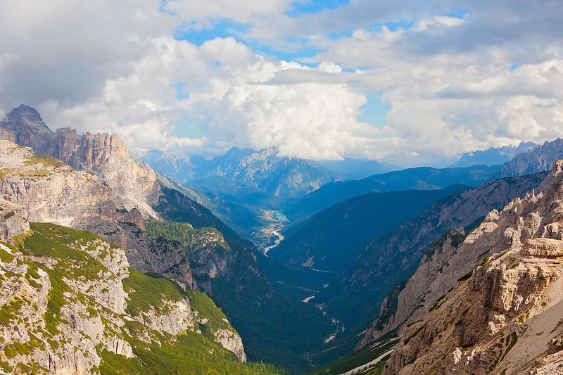 Долина в Доломитах, Италияphoto preview