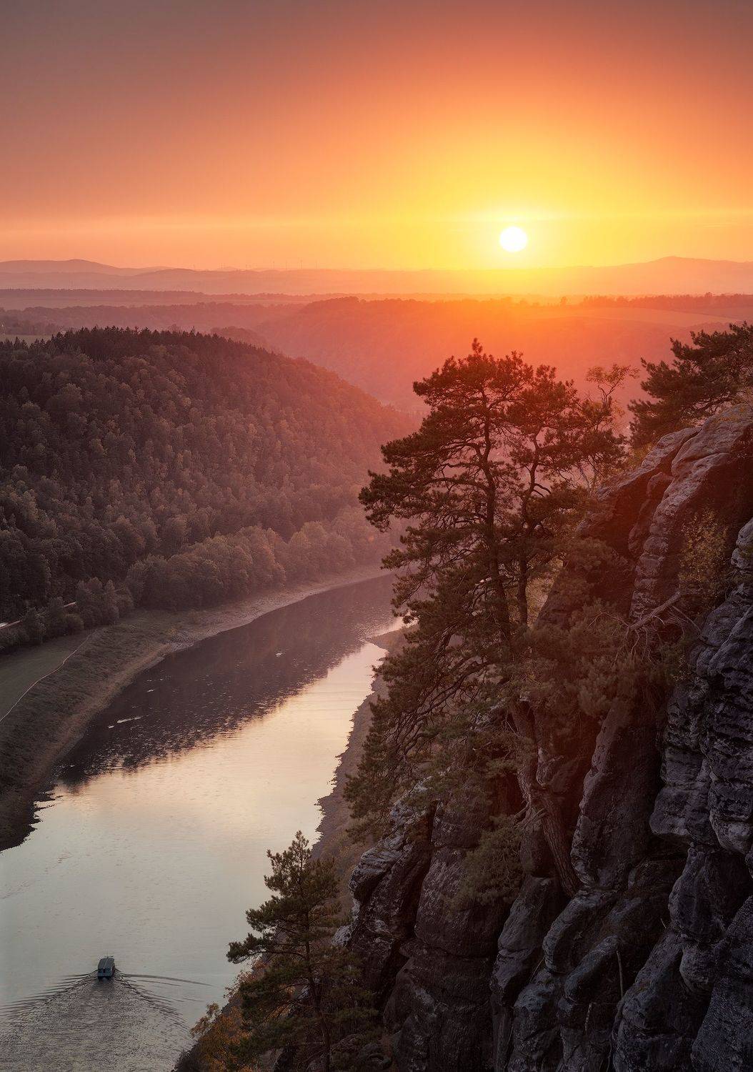 закат, рассвет, вечер, река, болгария, солнце, скалы, горы, германия, саксонская швейцария, парк, природный парк, germany, sunset, sunrise, national park, Эрнест Вахеди