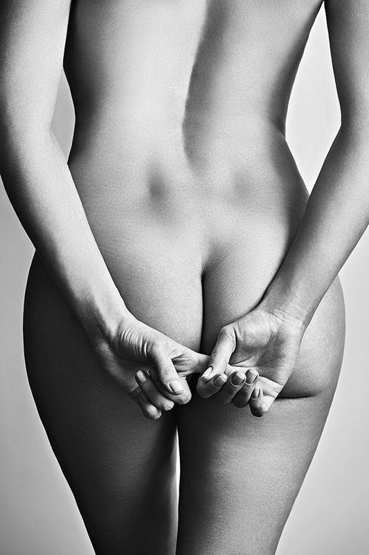 Art nu, Bw, Nude, Бедра, Голая, Женщина, Жесты, Пальцы о Пошломphoto preview