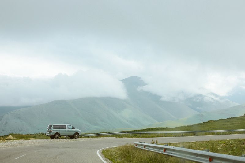 Где то там за облаками спрятался Эльбрусphoto preview