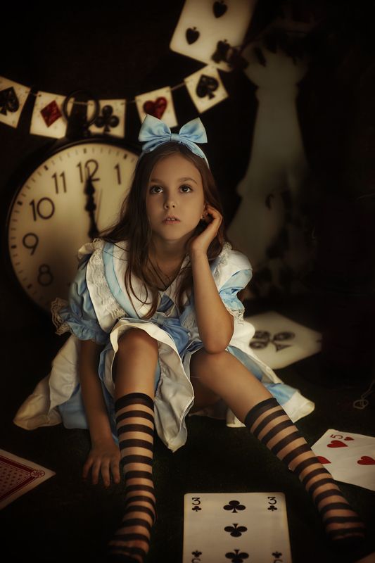 Алиса в стране чудес Алисаphoto preview