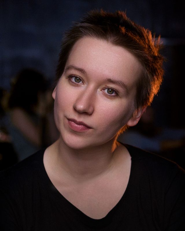 портрет студия свет женский портрет Юлияphoto preview