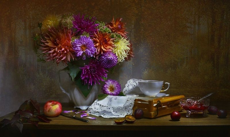 still life, натюрморт, астры, цветы, фото натюрморт, георгины, слива, яблоки, осень Ещё сентябрь, ещё не осень...photo preview