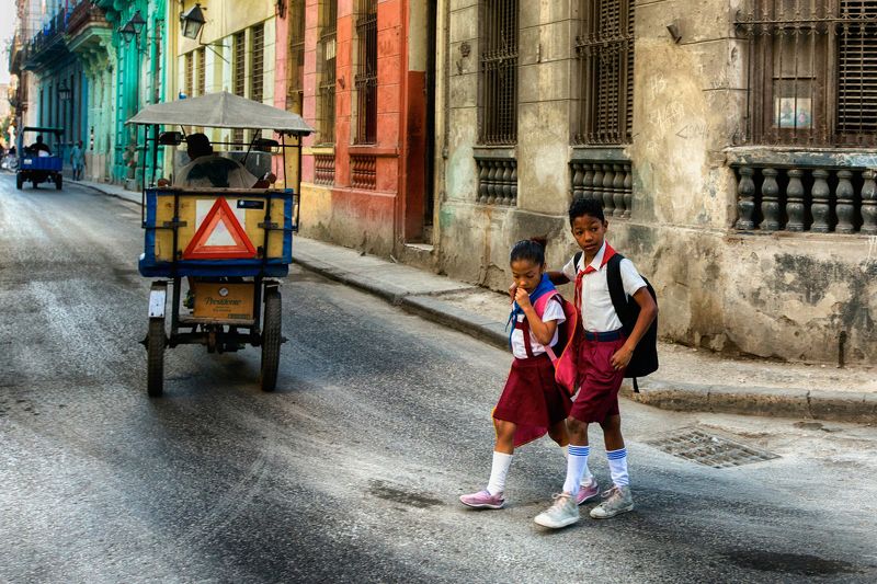 Старший брат фото превью