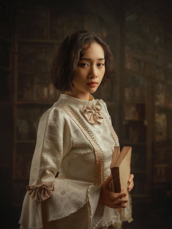 portrait, face, mood, asian, vietnamese, vietnam, dress, book, studio, eyes, beauty * * *photo preview