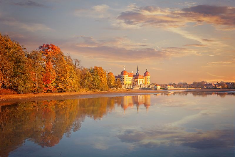 Замок Моритцбург, Германияphoto preview