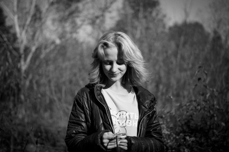 портрет, жанр, монохром, осень, природа ОСЕННИЙ МОНОХРОМphoto preview