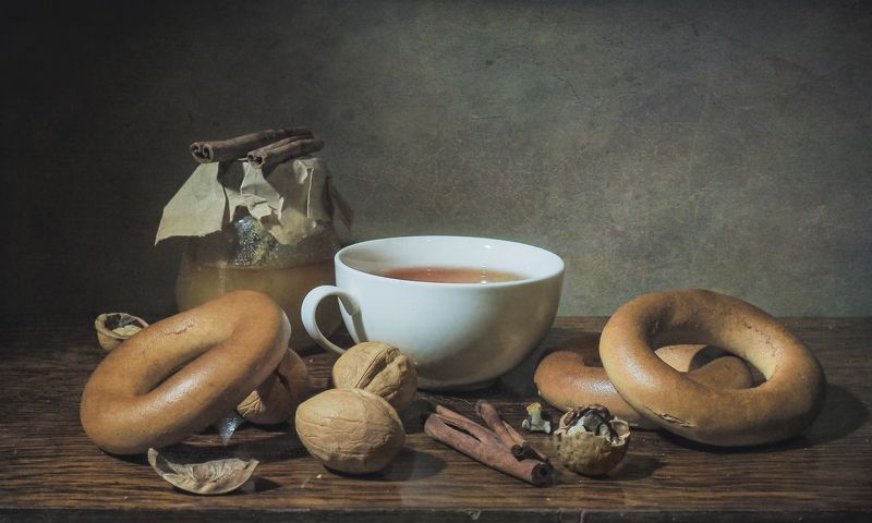 Чай с баранкамиphoto preview