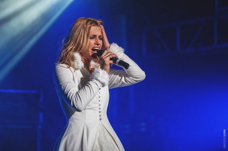 Бантеева, Ведущие, Волшебство, Калхан, Клуб, Ковен, Концерт, Ларина, Магия, Музыка, Наргиз, Новый год, Праздник, Репортаж, Съемка, Экстрасенсы Новый год с экстрасенсамиphoto preview