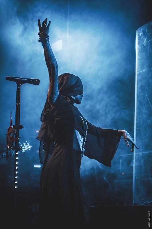 Б2, Василий дронов, Гитара, Живой звук, Концерт, Музыка, Музыкант, Наргиз, Наргиз закирова, Новый год, Пцмф, Рок, Фадеев, Юрий демихов Наргиз Закироваphoto preview