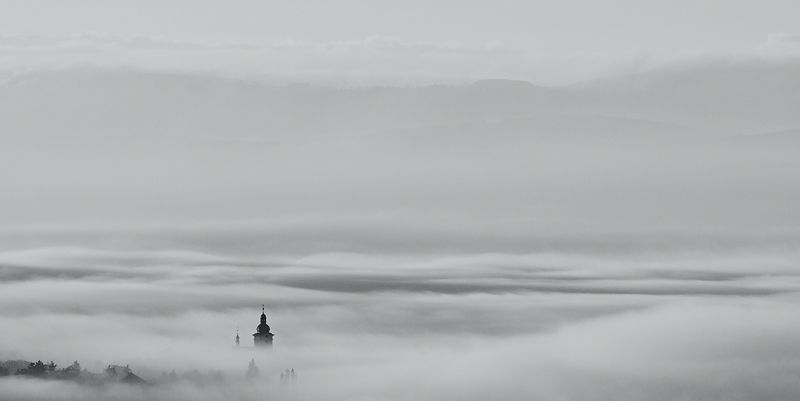 Church of the Assumption of the Virgin Mary in Vlkošphoto preview