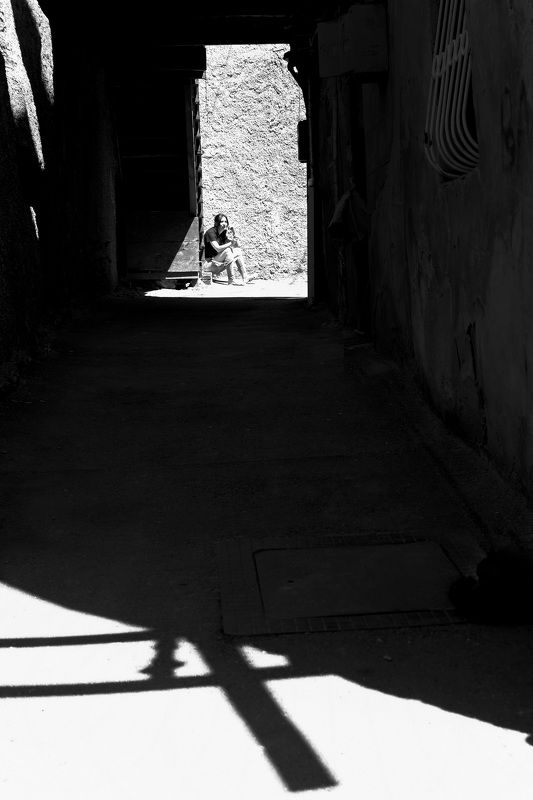 В мире тенейphoto preview