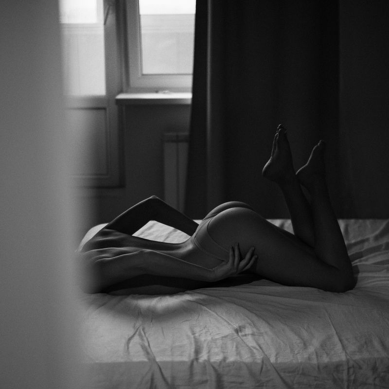 biocity, studio, girl, underwear, we peek againphoto preview