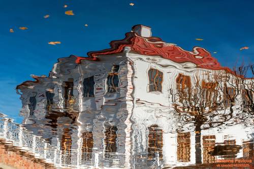 Петергофская акварельная осень. Дворец