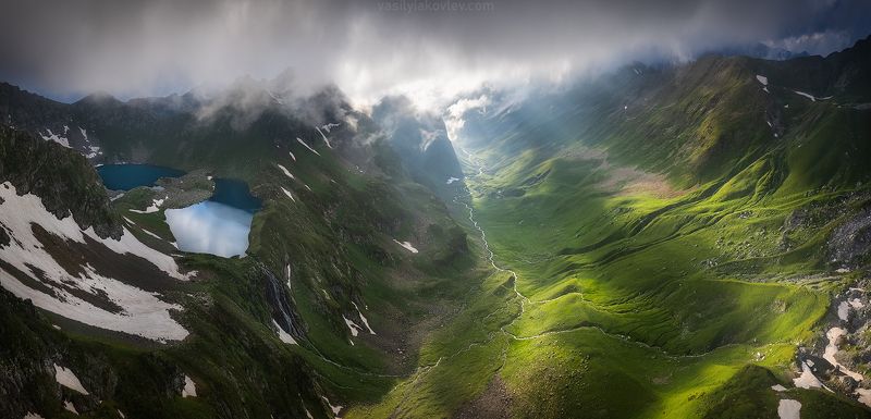 кчр, фототур, поход, кавказ, поход, загеданские, имеретинские, озера Панорама Загеданских озер и долины реки Загеданкаphoto preview