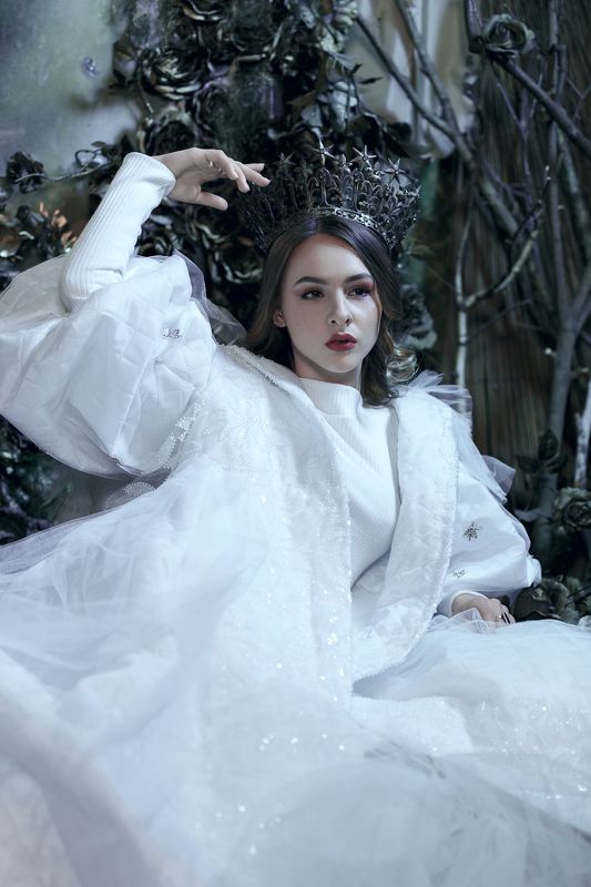 Snow Queenphoto preview